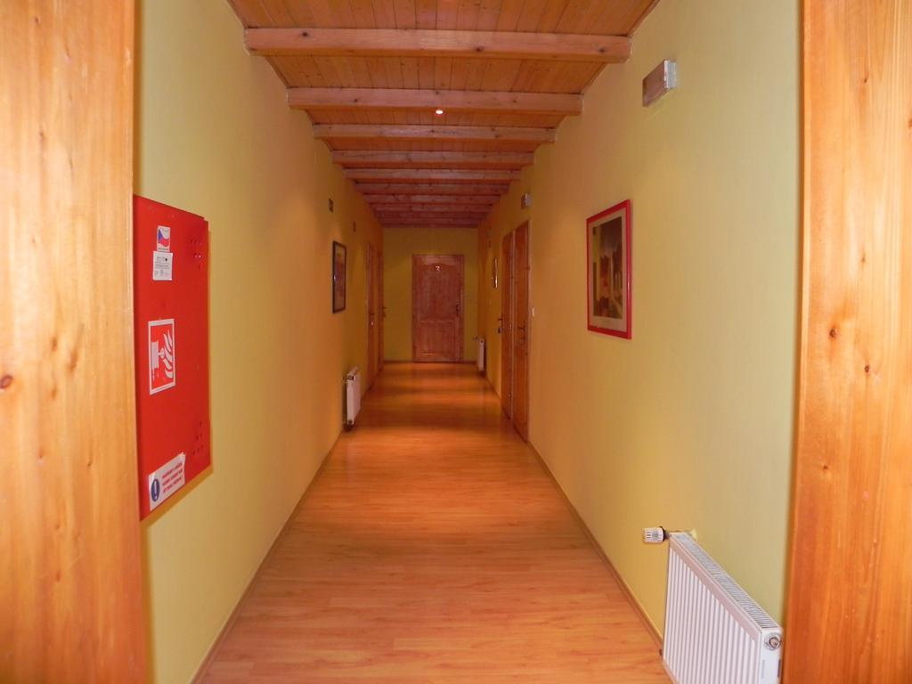 Penzion Krasny Dvur Exterior photo